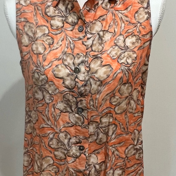 Straight Down Clothing Company Printed Sleeveless blouse - Picture 2 of 7